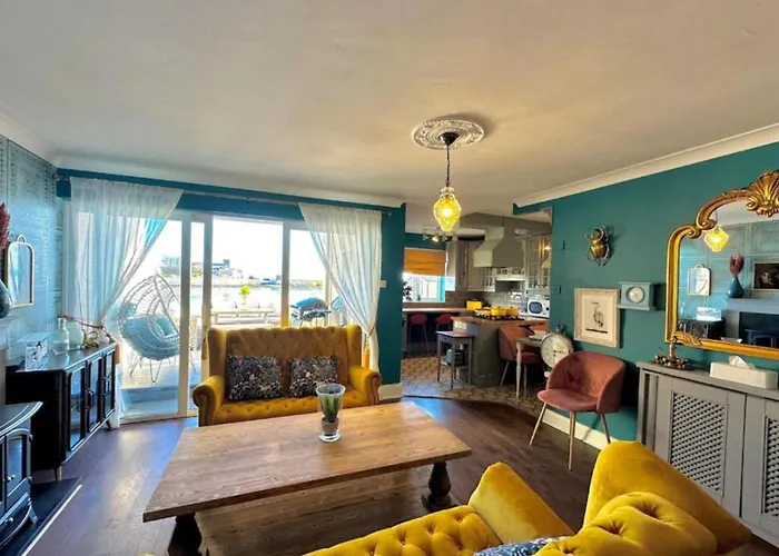 Dog-friendly Seaview Dungarvan (Waterford)