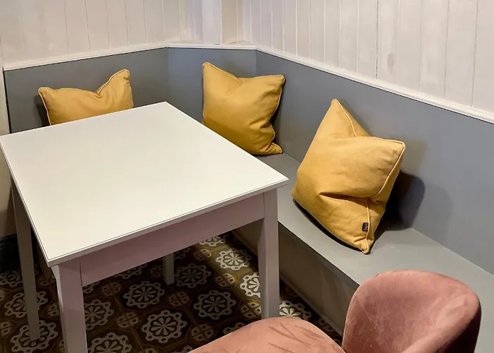 Dog-friendly Seaview